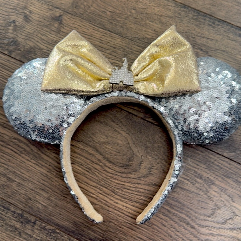 Disney shimmering ears